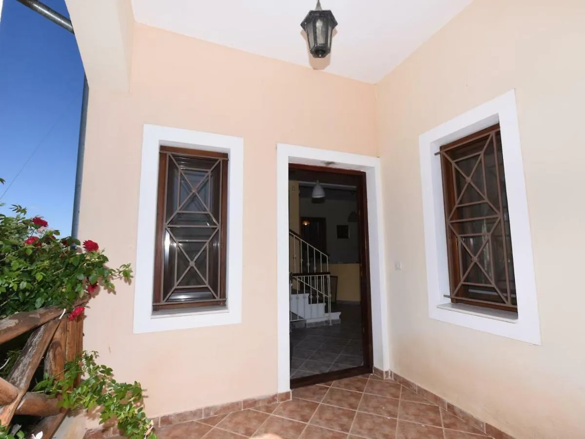 Savina's Maisonette by TravelPro Services Nea Plagia Halkidiki